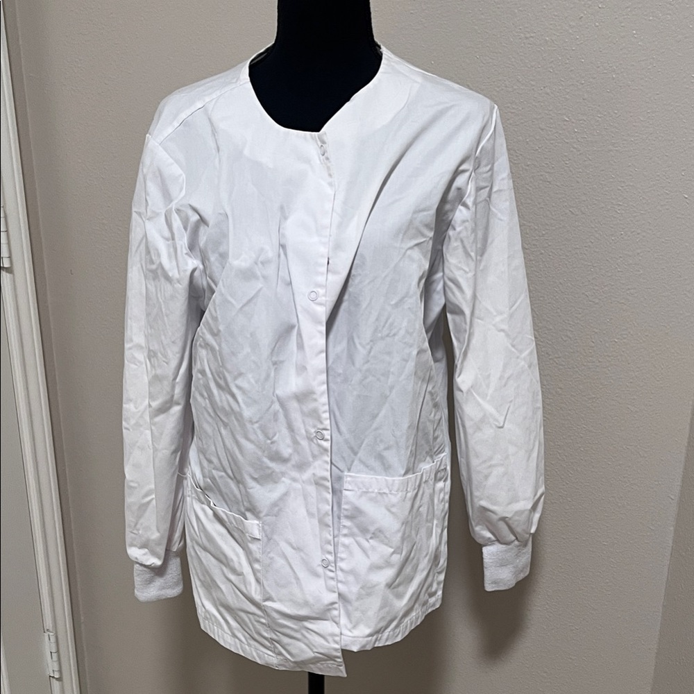 Classic White Snap-Front lab coat